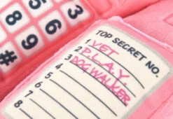 PLAY Télephone Fixe 80's -Chats Chiens Produits Magasin P.L.A.Y.80sClassic Phone3 LowRes 900x 58d41001 41e4 4ea6 892a de582265d4ba