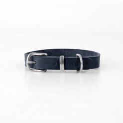 Collier Pour Chien En Cuir Souple The Classic -Chats Chiens Produits Magasin collar navy silver min 1